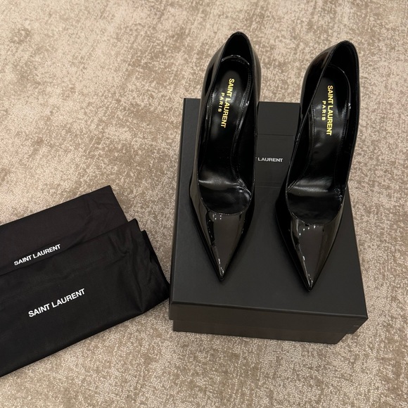 SAINT LAURENT 2023 Marylin 110 Patent Leather Pump Black size 38 - Picture 12 of 12